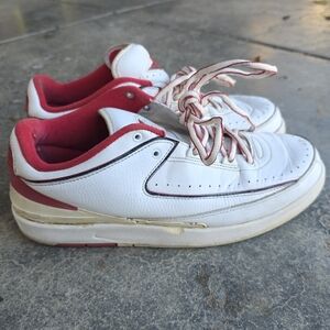 Vintage 2004 Air Jordan 2 Low Varsity Red Project Beaters